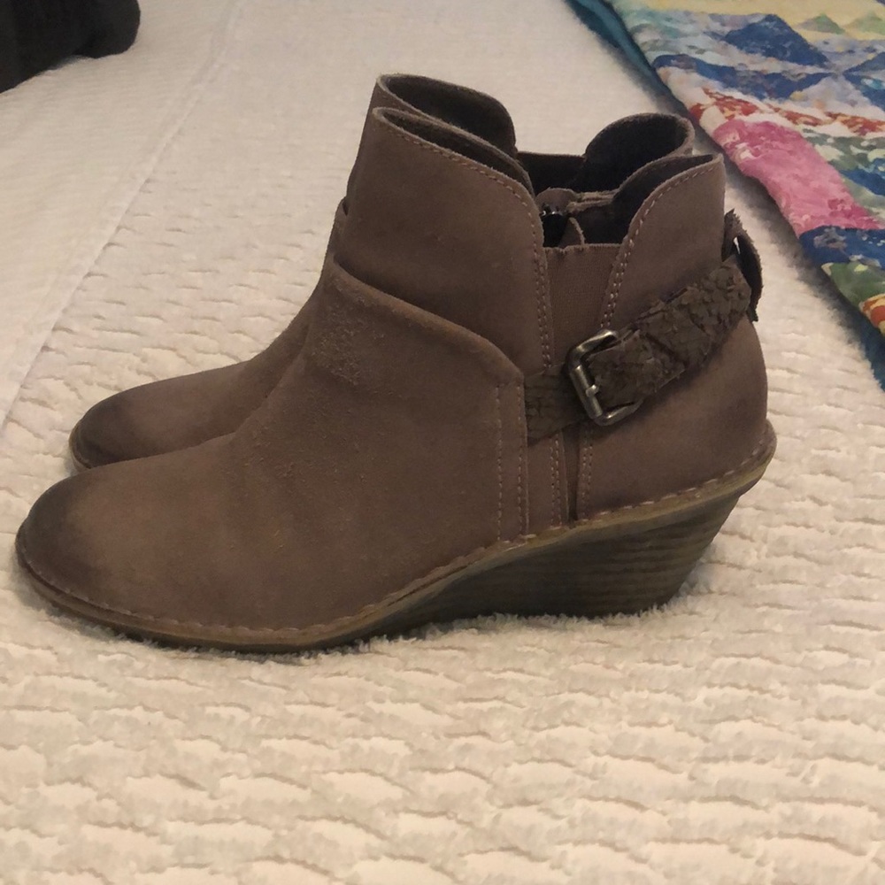 OTBT Wedge Boots